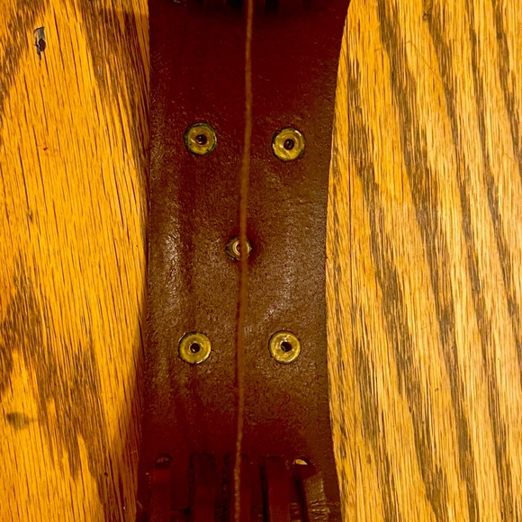 Vintage leather belt bracelet with lapis and leather tie., - Picture 3 of 5